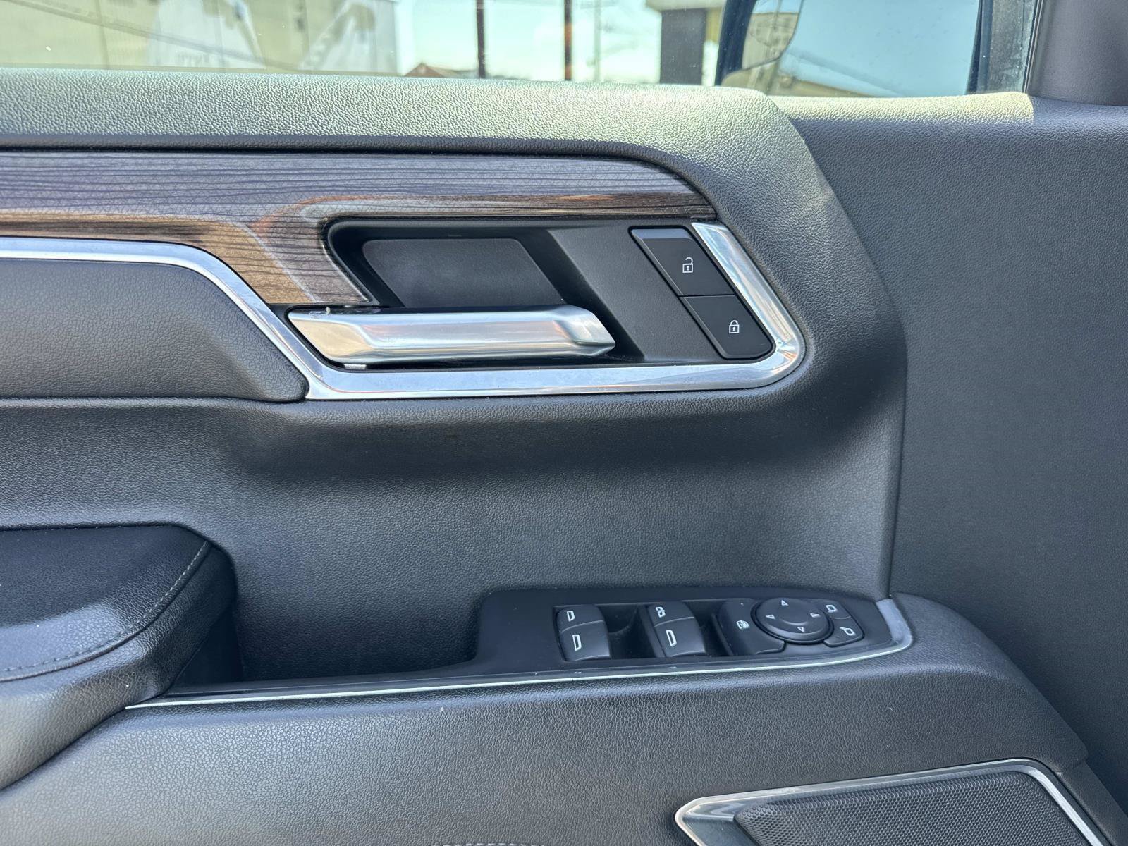 Used 2023 Chevrolet Silverado 1500 LT Trail Boss w/ Protection Package AWD/4WD image 19