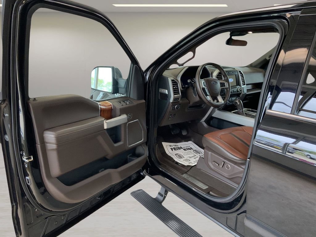 Used 2018 Ford F150 King Ranch w/ Equipment Group 601A Luxury AWD/4WD image 14
