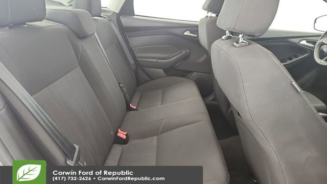 Used 2016 Ford Focus SE image 22