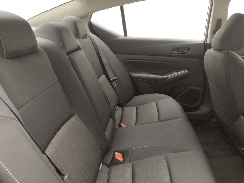 Used 2024 Nissan Altima 2.5 SV image 19