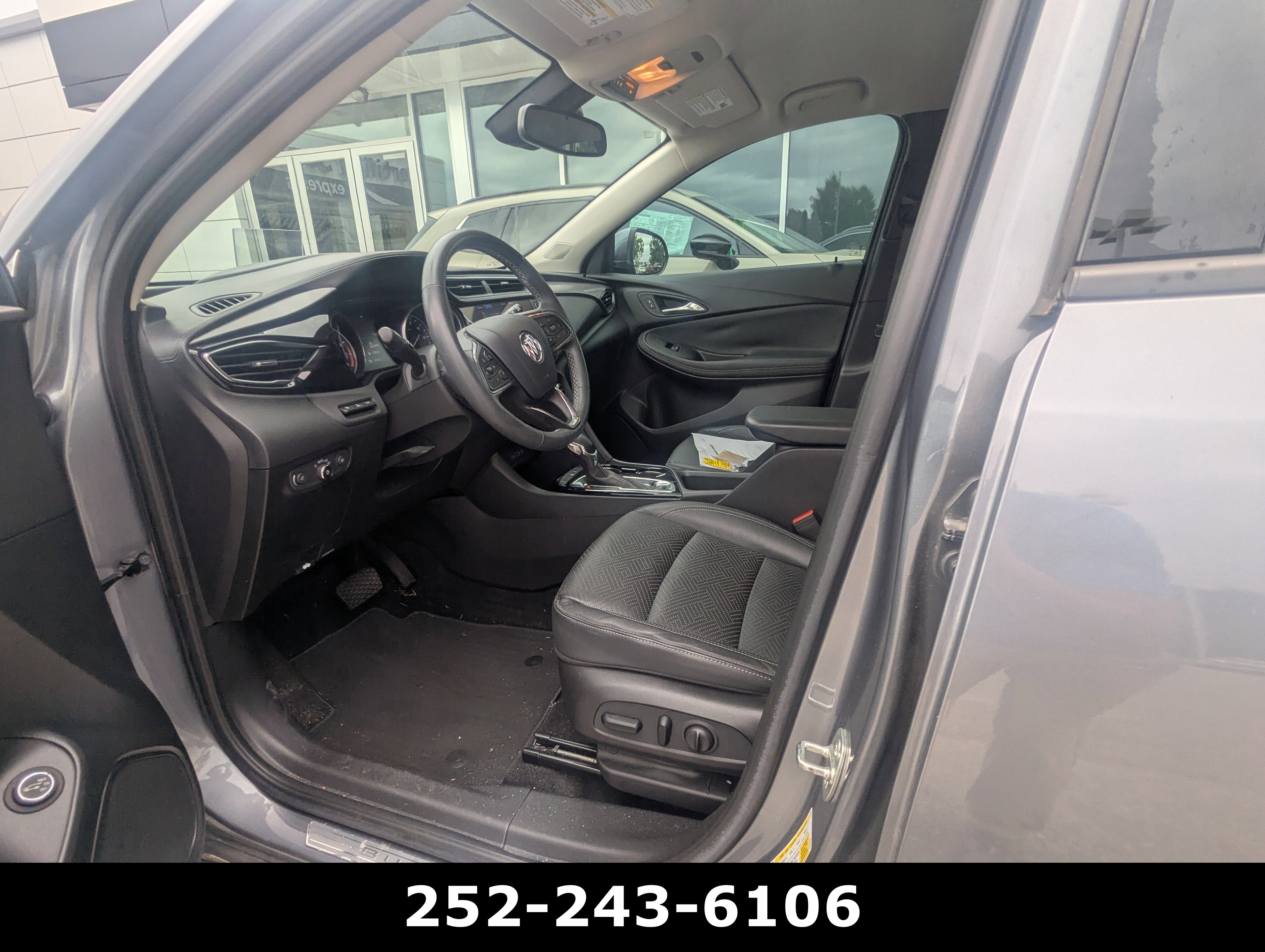 Used 2022 Buick Encore GX Essence w/ Advanced Technology Package FWD image 9
