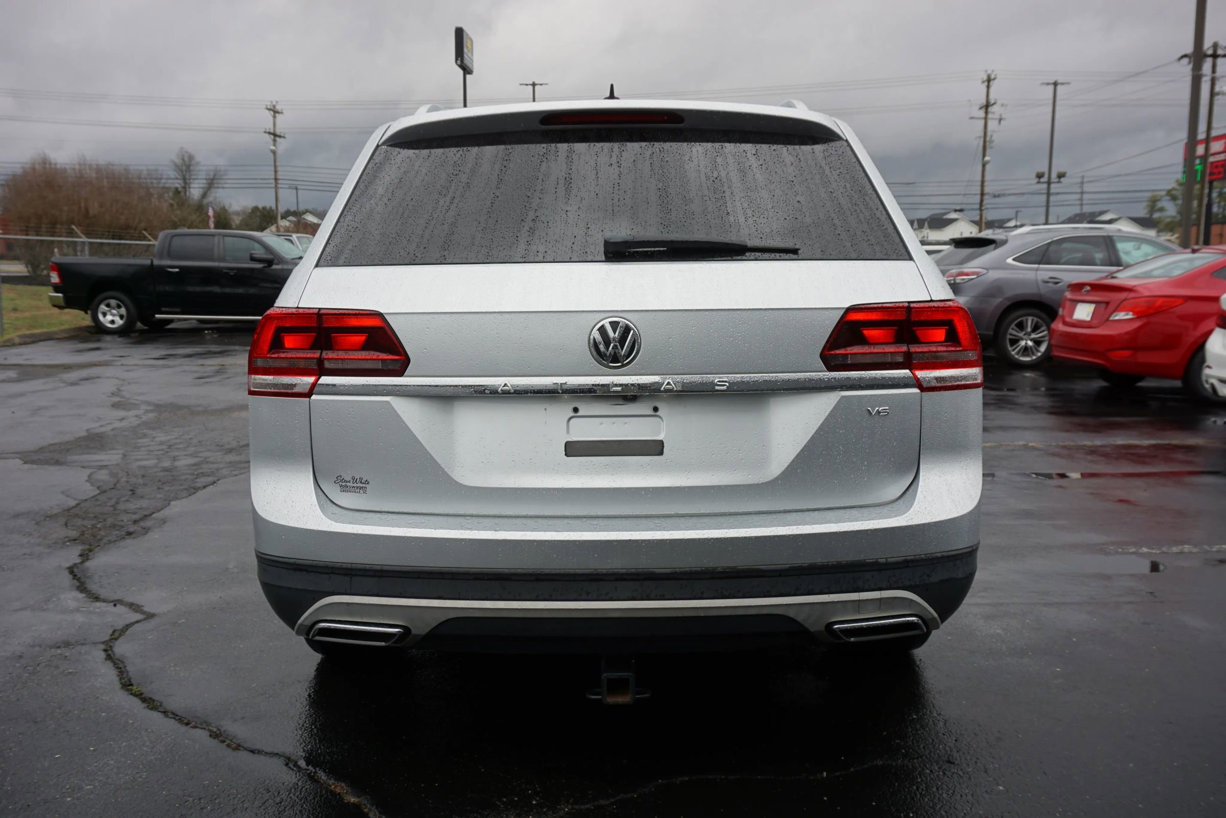Used 2018 Volkswagen Atlas Launch Edition image 6