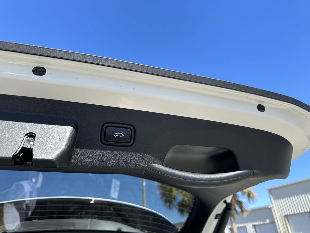 New 2026 Kia Sportage EX w/ EX Panorama Roof Package FWD image 13