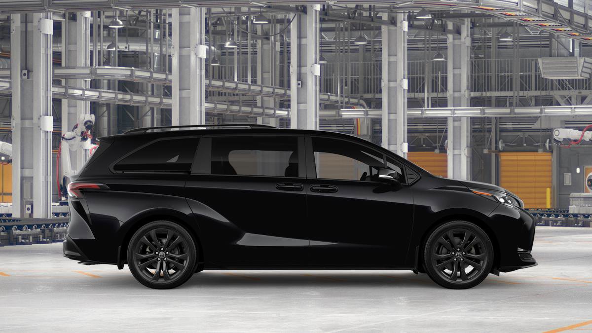 New 2026 Toyota Sienna XSE image 14