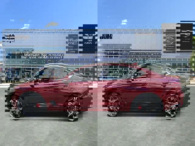 Used 2025 Genesis G70 2.5T w/ Sport Prestige Package image 8