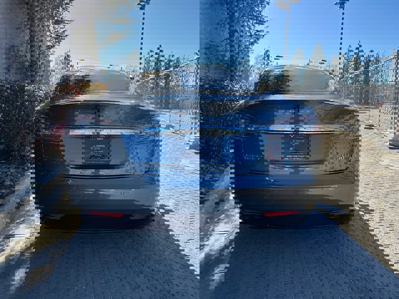 Used 2016 Tesla Model S P90D image 5