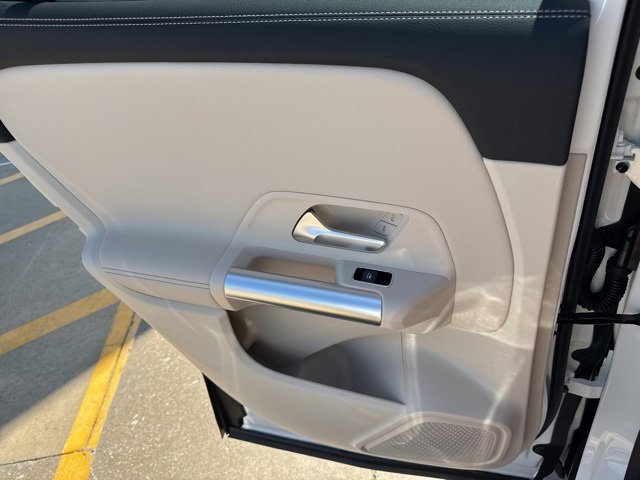 New 2026 Mercedes-Benz GLA 250 image 11