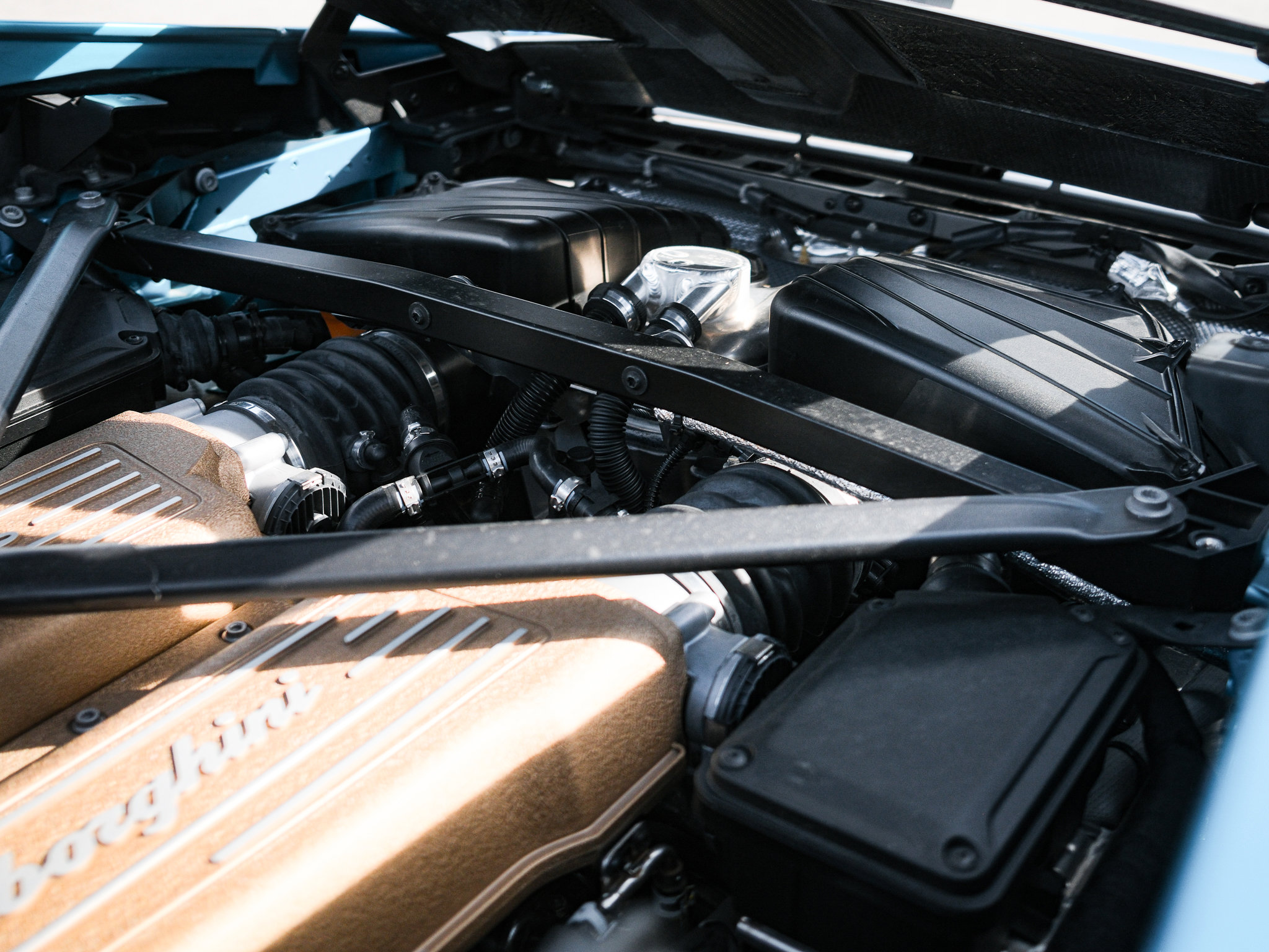 Used 2022 Lamborghini Huracan STO image 39
