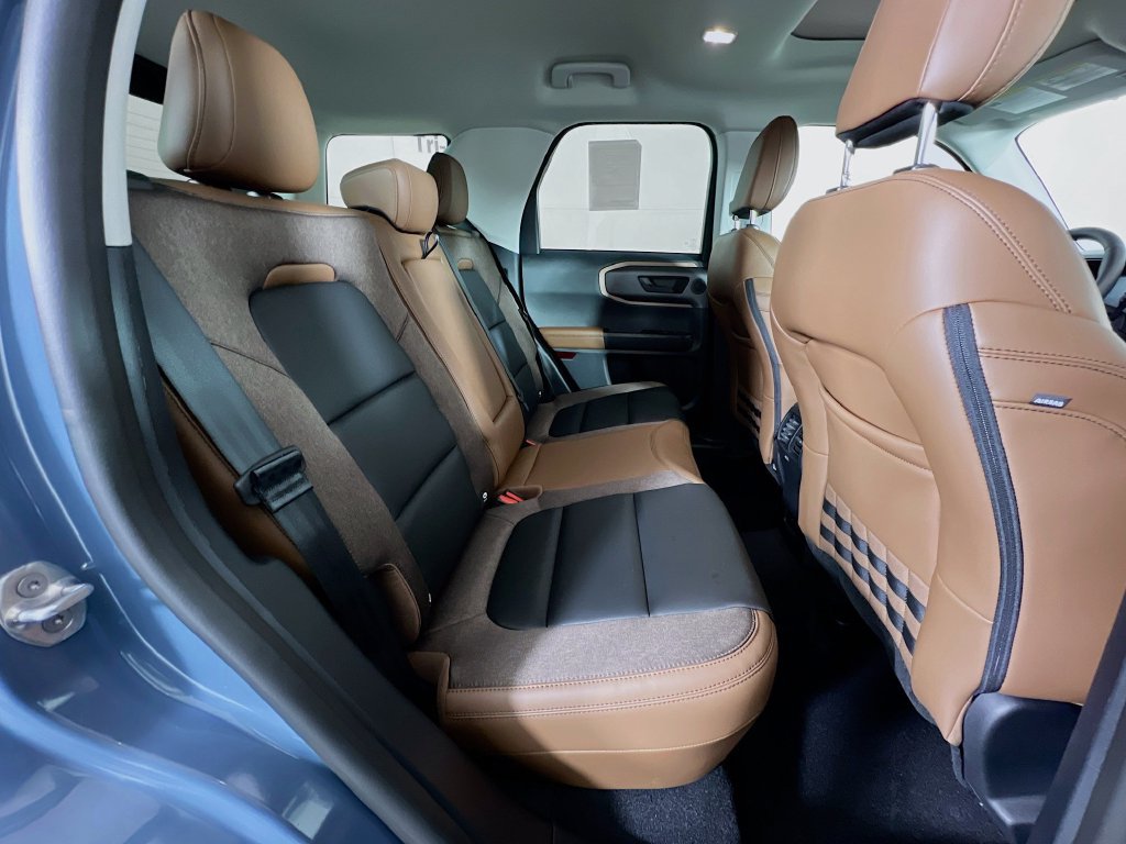 New 2026 Ford Bronco Sport Outer Banks w/ Outer Banks Tech Package+ AWD/4WD image 17