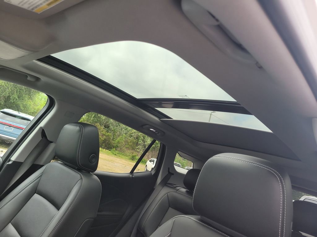 Used 2022 GMC Terrain SLT w/ Infotainment Package II image 20