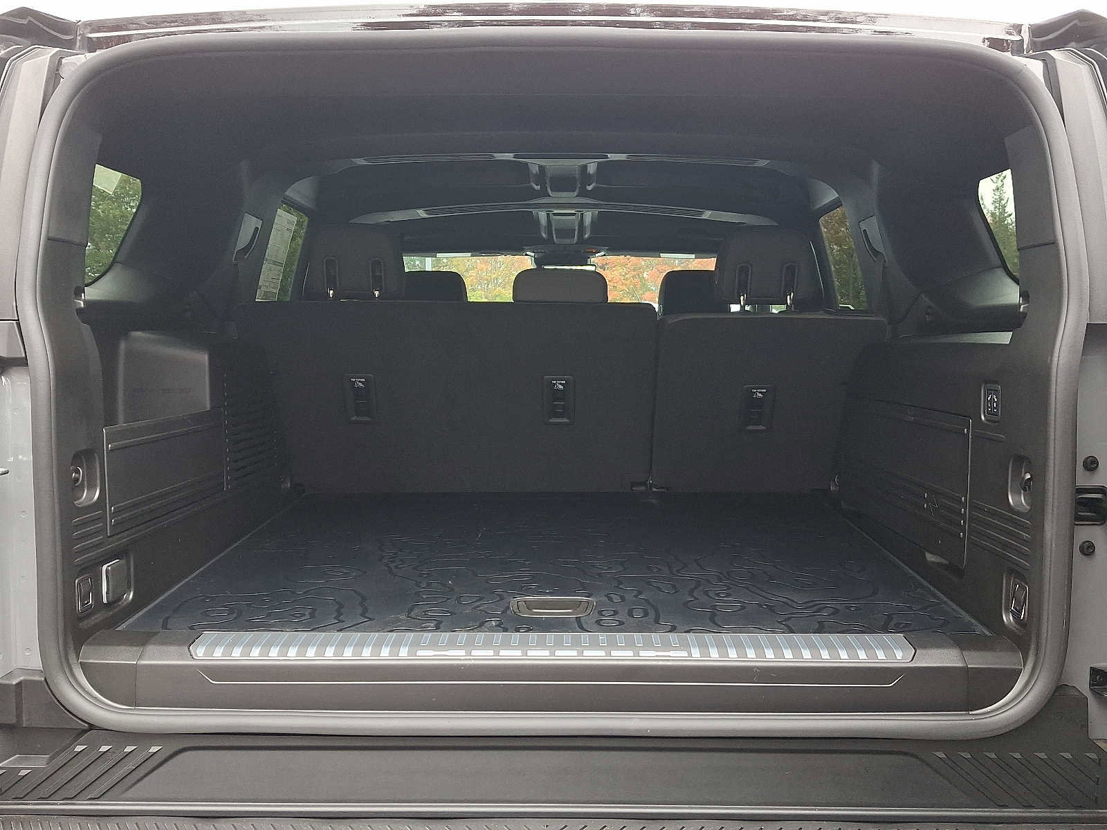 Used 2025 GMC Hummer EV 3X image 34