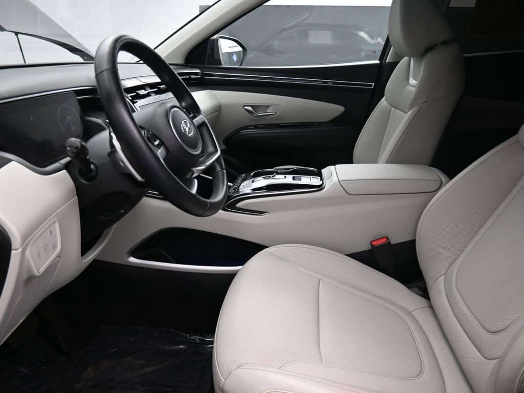Used 2023 Hyundai Tucson Limited image 8