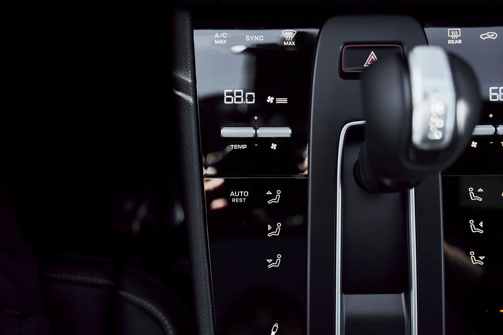 Used 2025 Porsche Macan GTS image 69