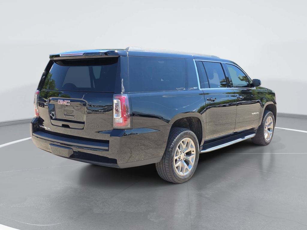 Used 2020 GMC Yukon XL SLT w/ Open Road Package AWD/4WD image 3