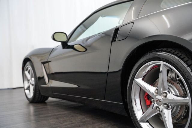 Used 2011 Chevrolet Corvette Coupe w/ Preferred Equipment Group RWD image 26