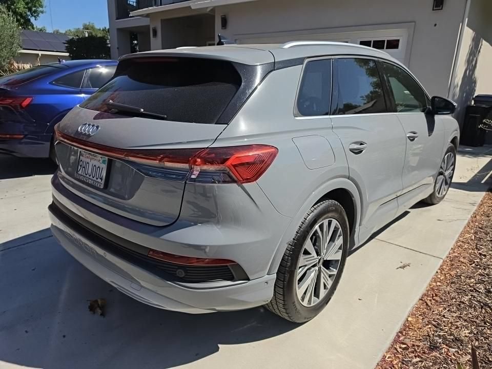 Used 2023 Audi Q4 e-tron Premium Plus w/ Premium Plus RWD image 8