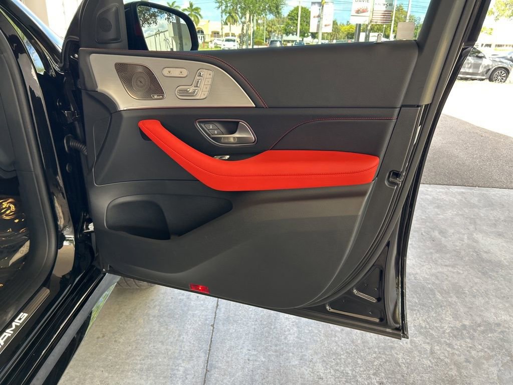 Used 2024 Mercedes-Benz GLE 53 AMG 4MATIC Coupe w/ Driver Assistance Package image 27