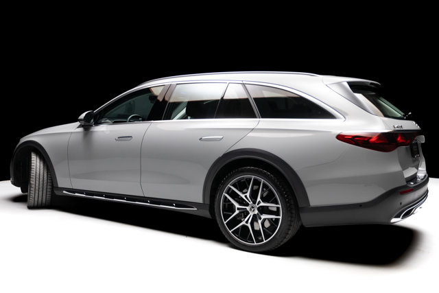 Used 2025 Mercedes-Benz E 450 4MATIC All-Terrain Wagon image 20