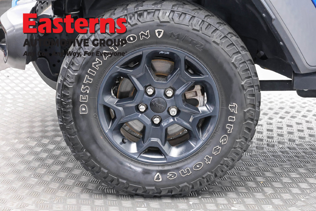 Used 2023 Jeep Wrangler Unlimited w/ Cold Weather Group AWD/4WD image 30