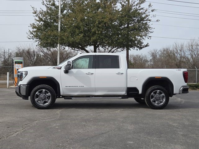Certified 2025 GMC Sierra 2500 SLT w/ SLT Convenience Package AWD/4WD image 7