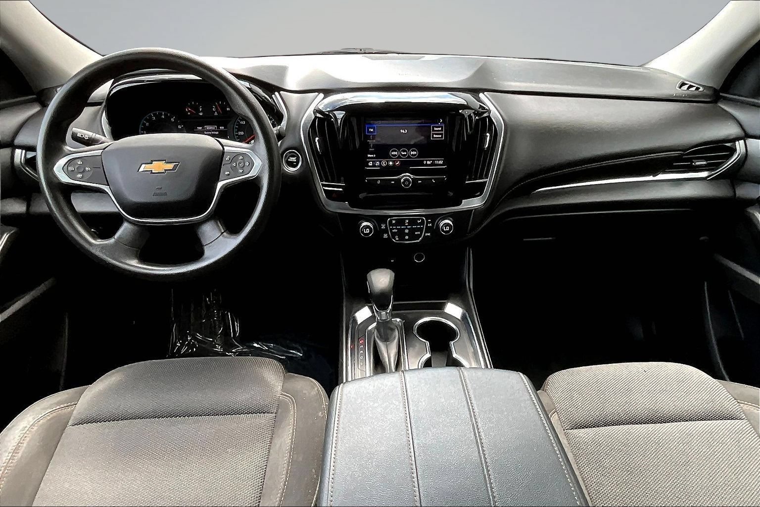 Used 2021 Chevrolet Traverse LS AWD/4WD image 7