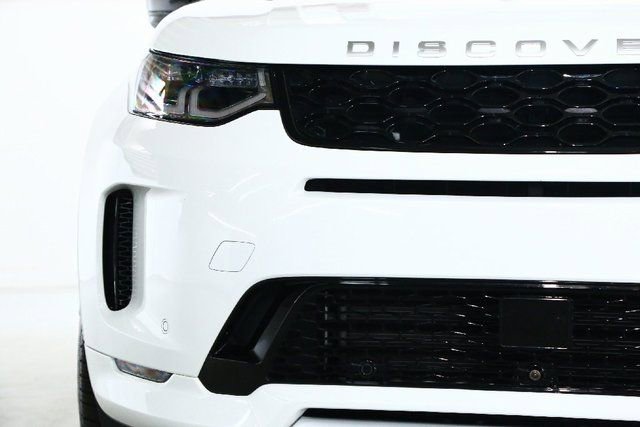 Certified 2025 Land Rover Discovery Sport S image 42