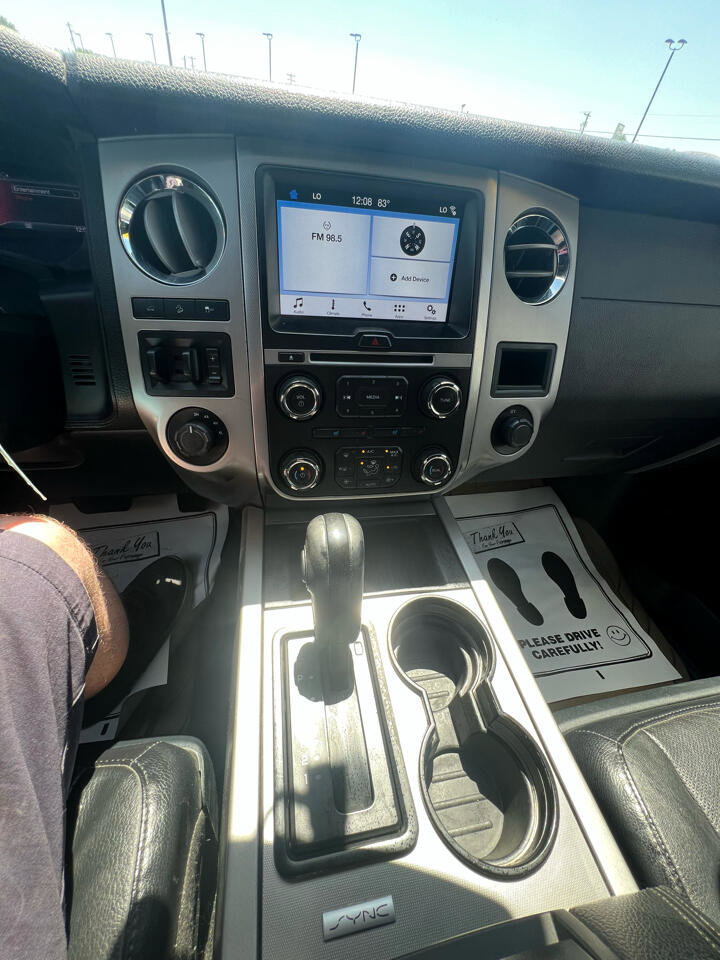 Used 2017 Ford Expedition XLT w/ Equipment Group 201A image 21