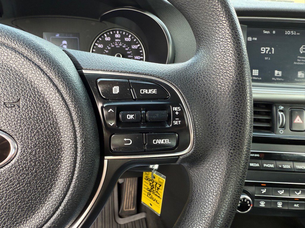 Used 2018 Kia Optima LX w/ 17" Alloy Wheels Package image 27