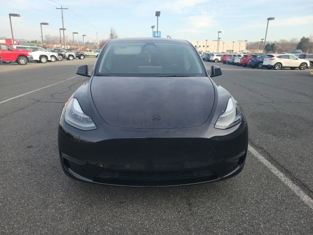 Used 2023 Tesla Model Y Long Range image 3