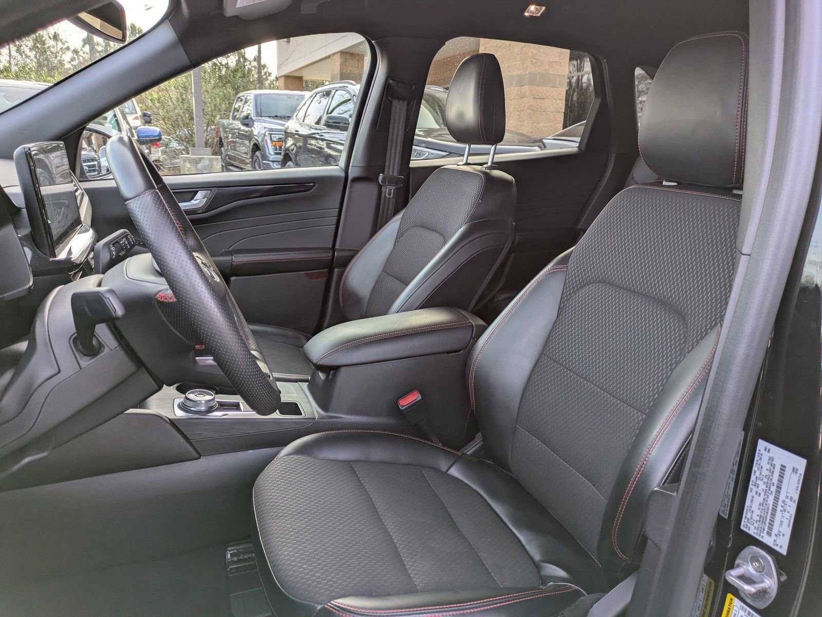 Certified 2023 Ford Escape ST-Line Elite image 23