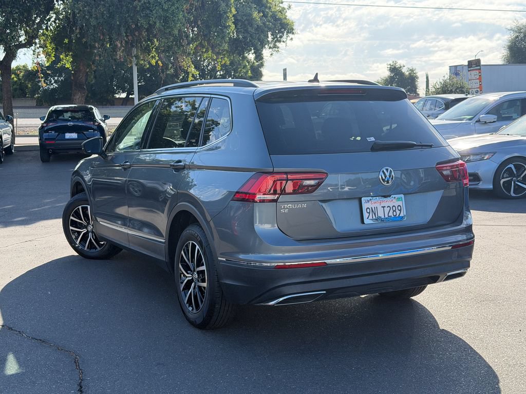Used 2021 Volkswagen Tiguan SE FWD image 9