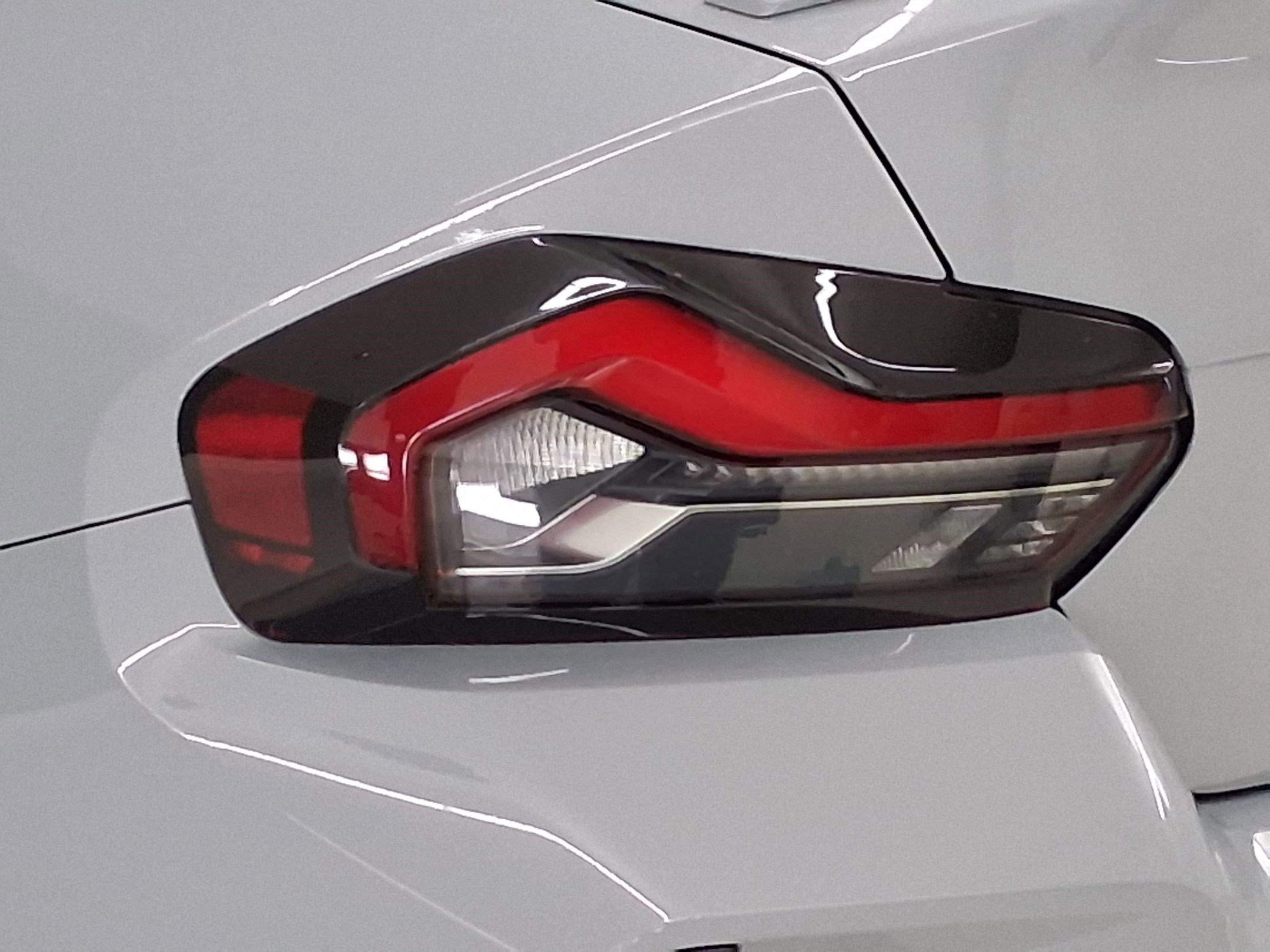 Used 2023 BMW M2 w/ Lighting Package RWD image 11