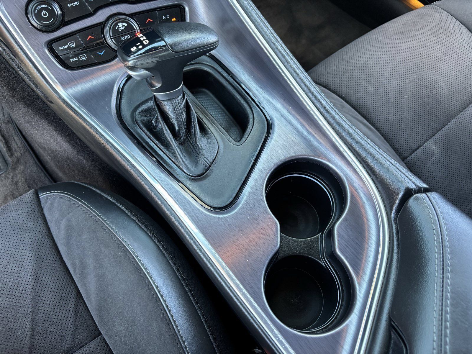 Used 2018 Dodge Challenger R/T Scat Pack RWD image 26