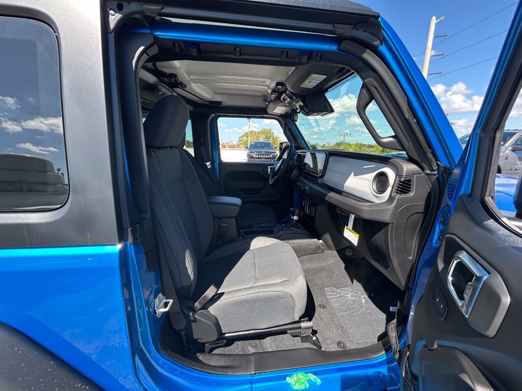 New 2025 Jeep Wrangler Sport AWD/4WD image 16