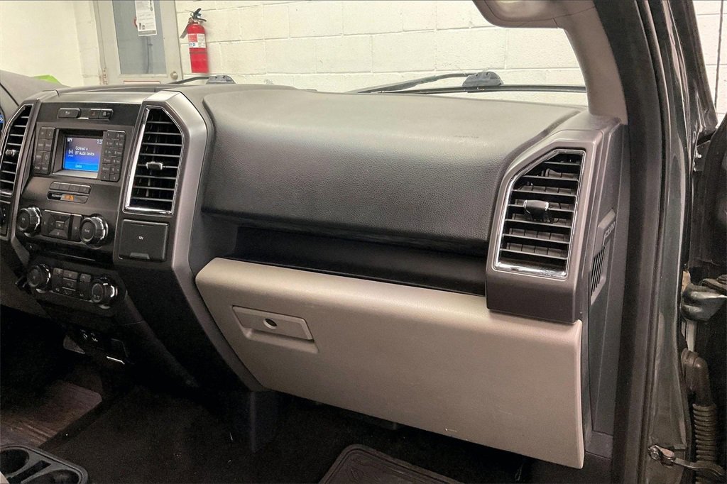 Used 2015 Ford F150 XLT w/ Equipment Group 301A Mid image 10