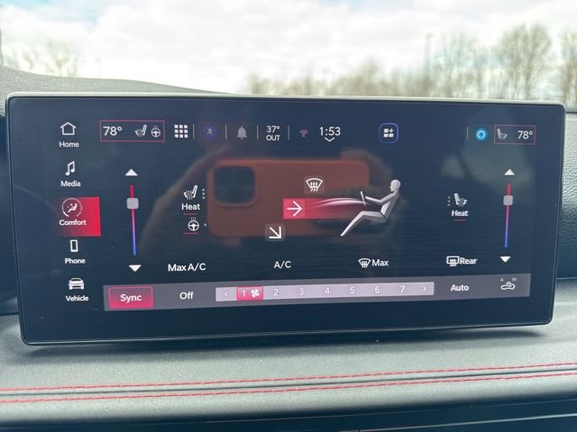 Used 2024 Dodge Hornet R/T image 28