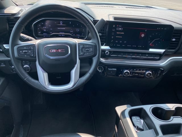 Certified 2025 GMC Sierra 1500 SLT RWD image 7