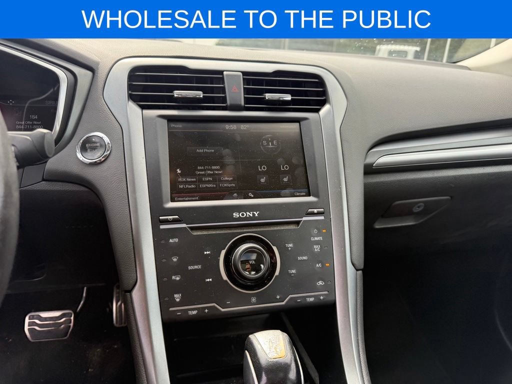 Used 2015 Ford Fusion Titanium FWD image 19
