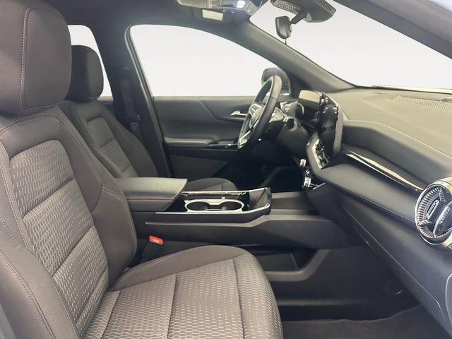 Used 2025 Chevrolet Equinox LT FWD image 15