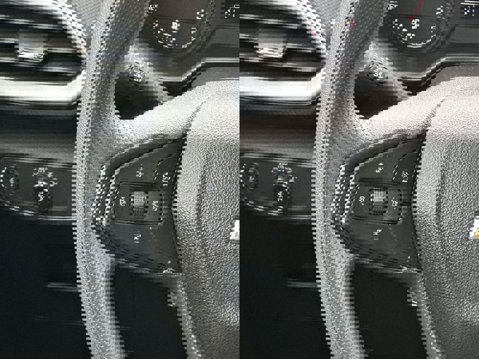 Used 2022 Chevrolet TrailBlazer LS image 20