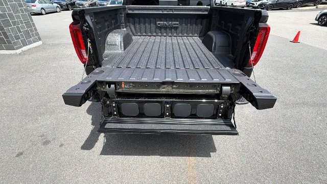 New 2026 GMC Sierra 1500 Denali w/ Technology Package AWD/4WD image 12