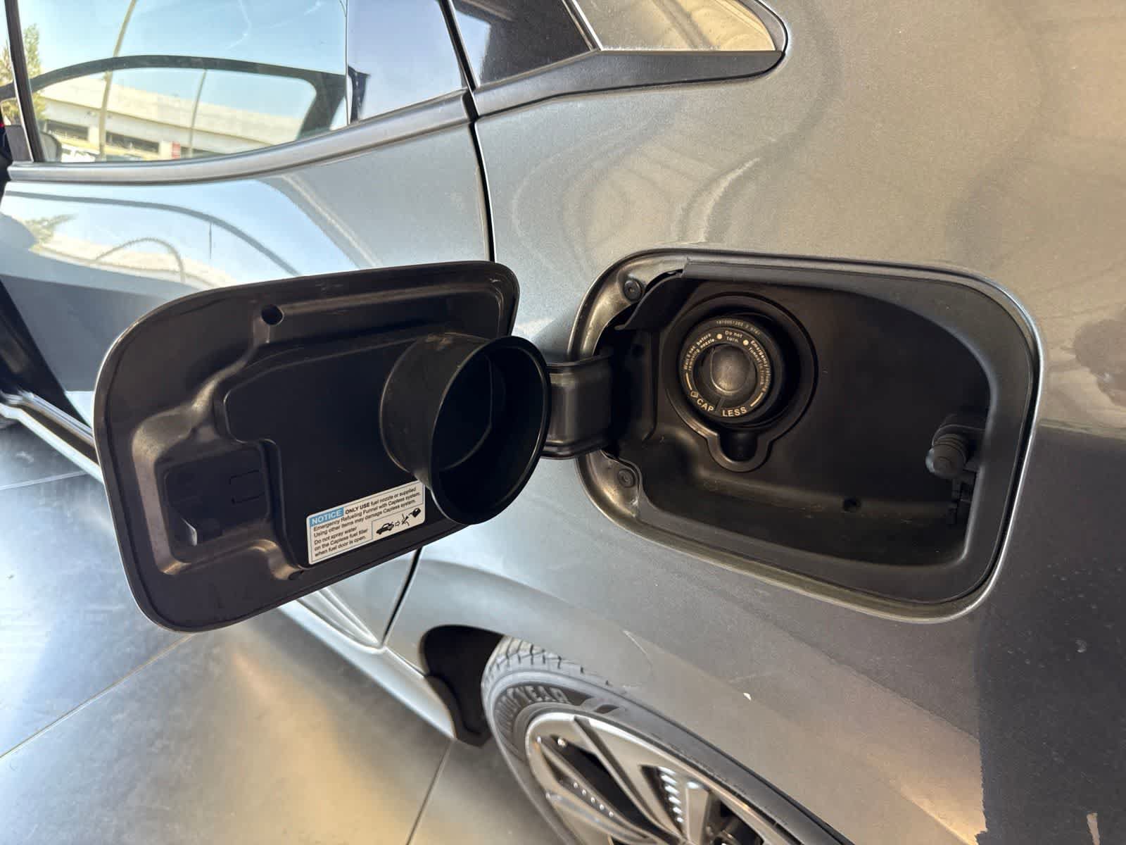 Used 2019 Honda Civic EX image 10