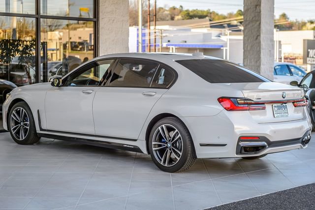 Used 2020 BMW 740i xDrive w/ M Sport Package image 7