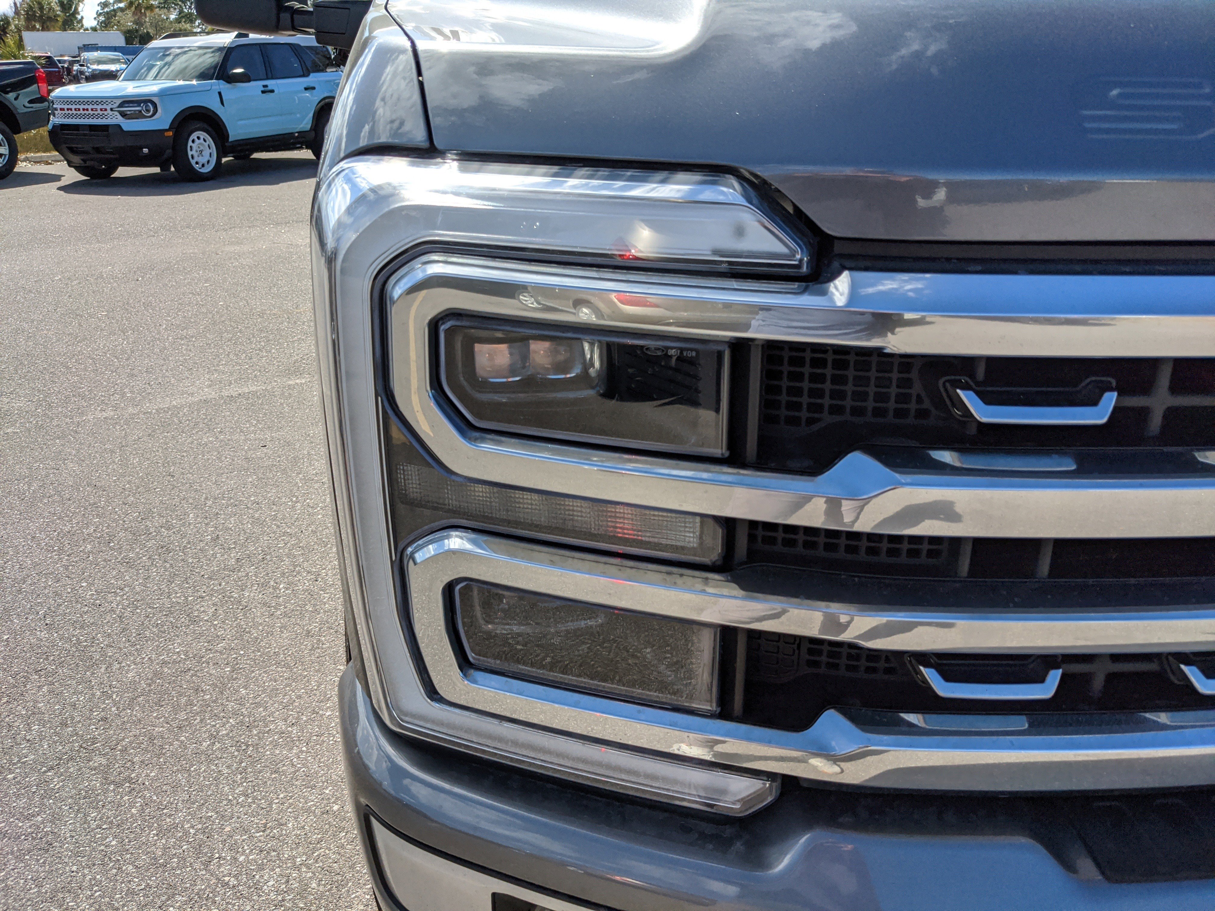 Used 2024 Ford F250 Platinum image 12