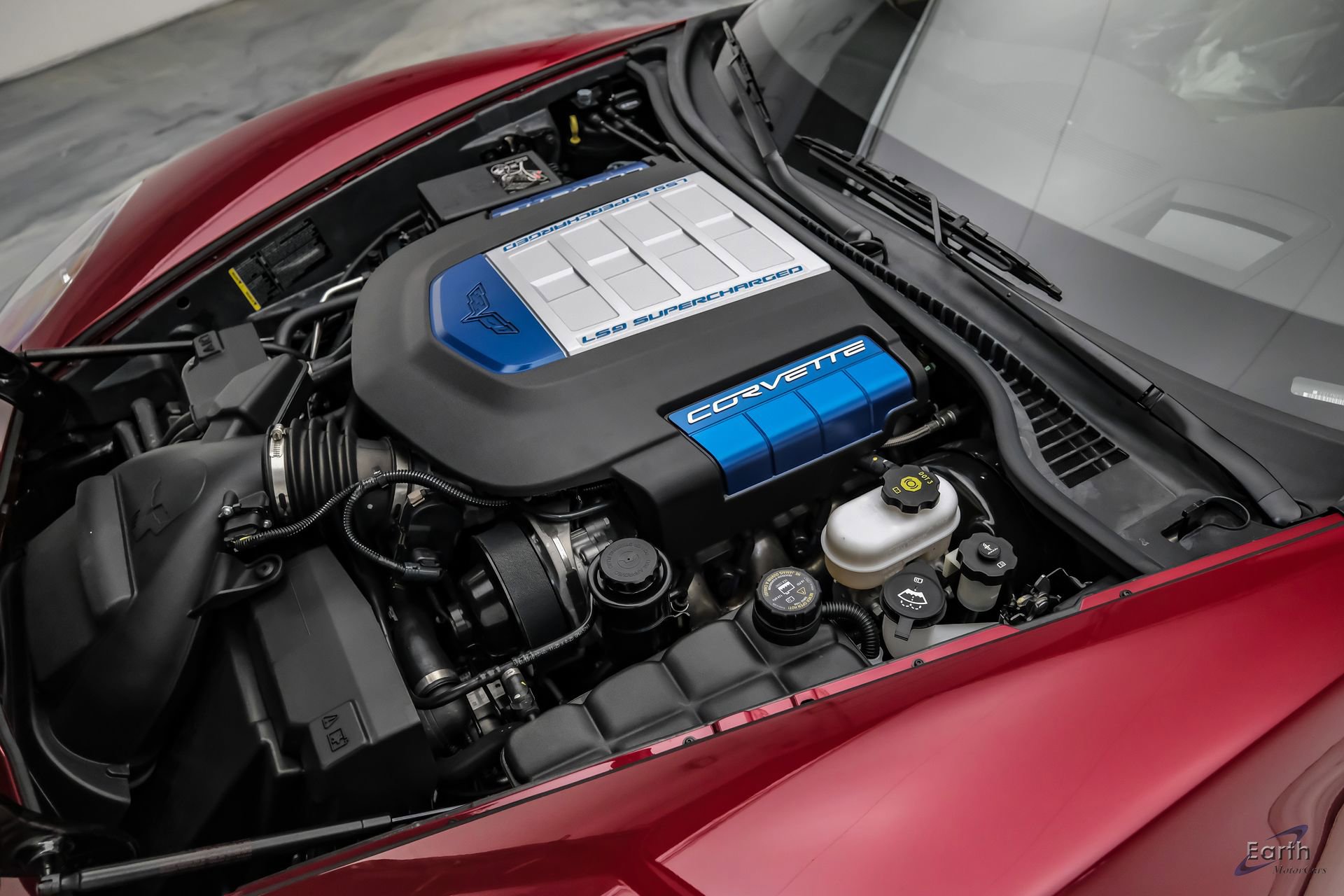 Used 2010 Chevrolet Corvette ZR1 w/ Preferred Equipment Group RWD image 3