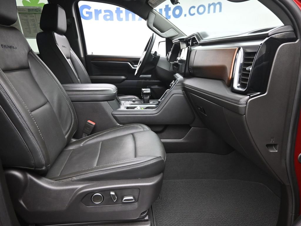 Used 2024 GMC Sierra 1500 Denali w/ Denali Reserve Package image 7