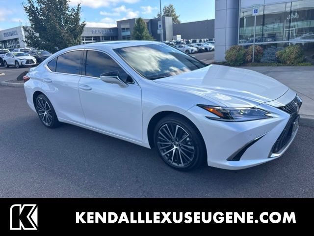 Certified 2025 Lexus ES 300h w/ Luxury Package