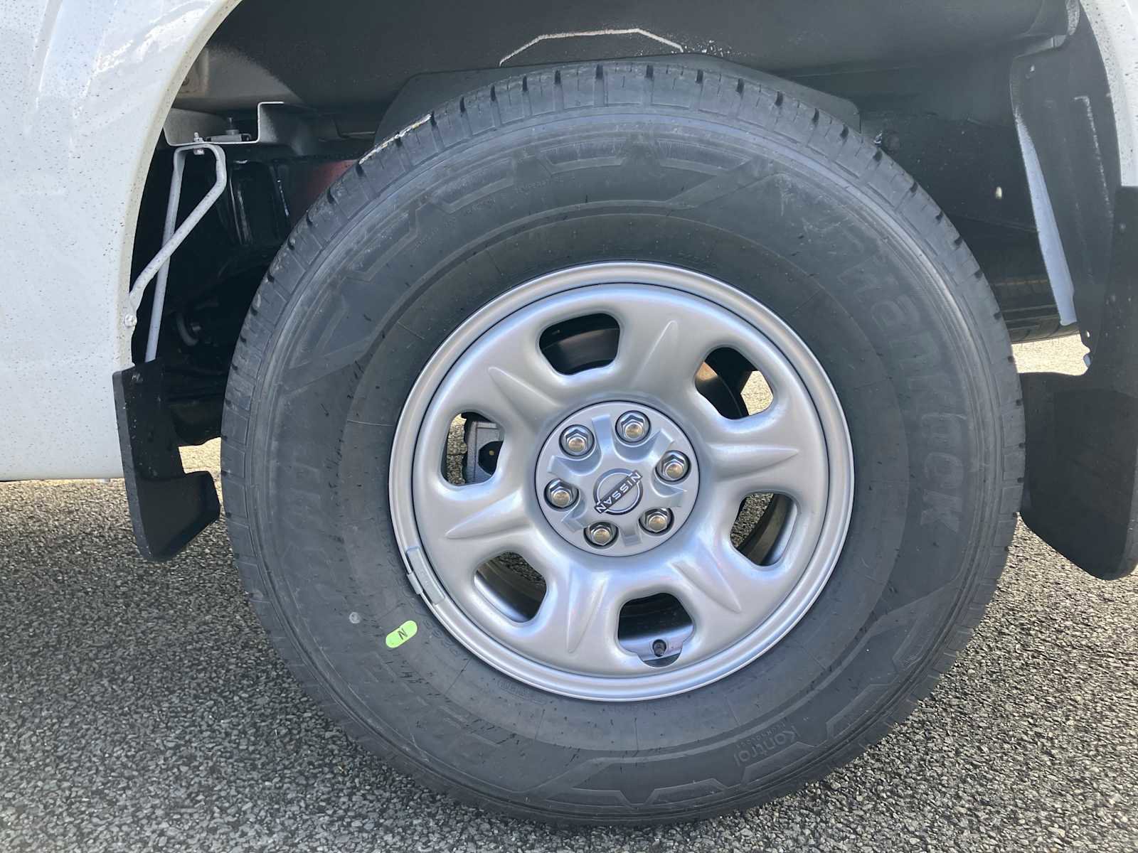 New 2026 Nissan Frontier S image 5