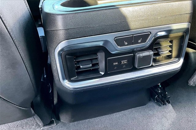 Used 2020 Chevrolet Silverado 1500 LTZ w/ LTZ Convenience Package image 11