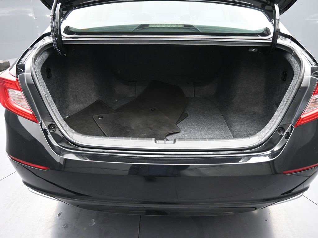 Certified 2019 Honda Accord LX image 21